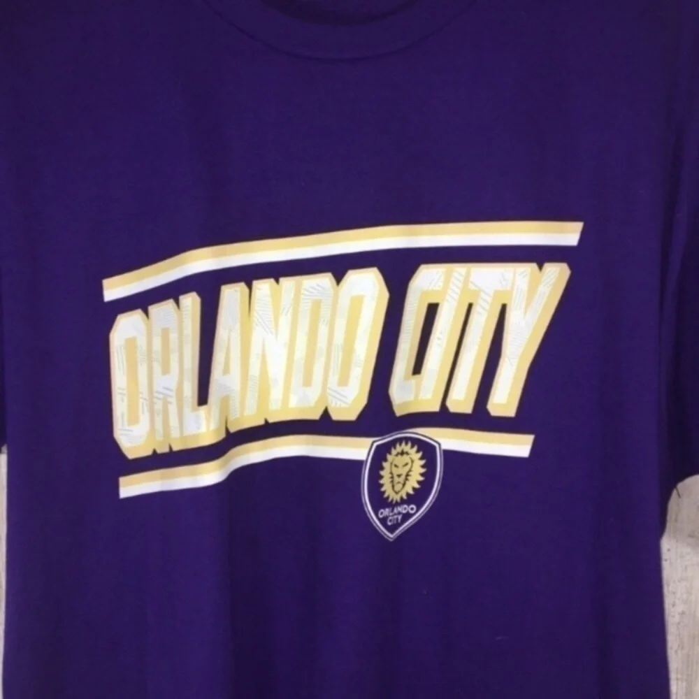 Orlando City SC MLS Graphic Tee Purple Gold Soccer Shirt Women’s Large - Picture 4 of 5